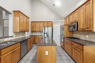 2001 Bishop Dr, Flower Mound, TX 75028 - Photo 12
