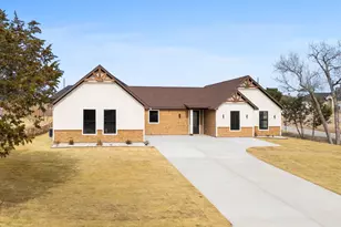 1101 Ajo Ct, Granbury, TX 76048 - Photo 2