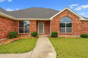 503 Margaret St, Fate, TX 75189 - Photo 2