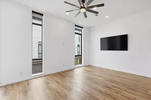 453 W Morphy St, Fort Worth, TX 76104 - Photo 10