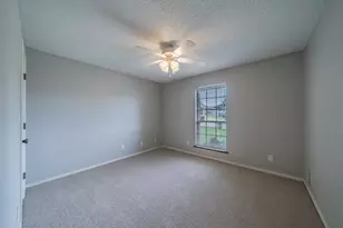 1605 Brighton Dr, Carrollton, TX 75007 - Photo 18
