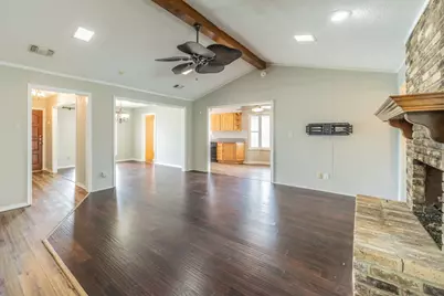 1605 Brighton Drive, Carrollton, TX 75007 - Photo 6