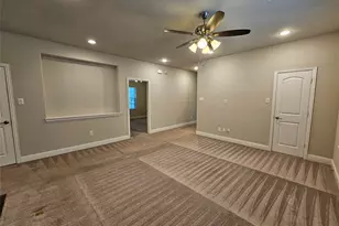 988 Shadyside Ln, Dallas, TX 75223 - Photo 22