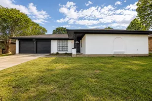 2908 Legend Rd, Arlington, TX 76014 - Photo 1