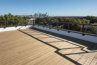 901 N Zang Boulevard #207, Dallas, TX 75208 - Photo 10