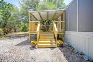2605 Houston Ct, Granbury, TX 76048 - Photo 2