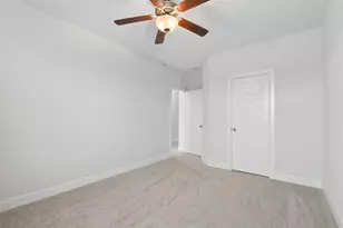 580 Courtyard Ln, Irving, TX 75039 - Photo 30