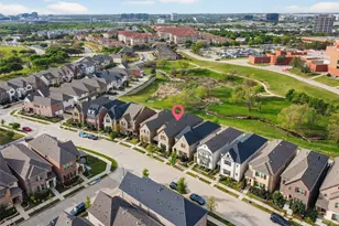 580 Courtyard Ln, Irving, TX 75039 - Photo 36