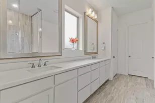 7620 Sonian Forest Dr, Irving, TX 75063 - Photo 16