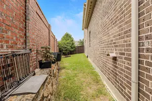 7620 Sonian Forest Dr, Irving, TX 75063 - Photo 40