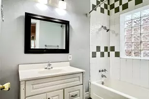 5325 Reiger Ave, Dallas, TX 75214 - Photo 6