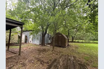 817 E Scott Street, Sherman, TX 75090 - Photo 2