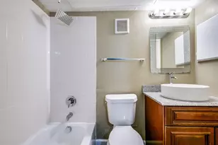 8110 Skillman St, Dallas, TX 75231 - Photo 10