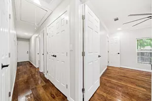 3313 S 3rd St, Waco, TX 76706 - Photo 8