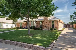 812 Sugarberry Dr, Coppell, TX 75019 - Photo 2