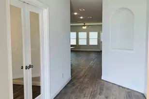 7804 Cottonwood Dr, Greenville, TX 75402 - Photo 2
