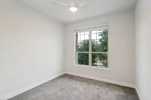 13774 Mammoth Cave Ln, Frisco, TX 75035 - Photo 4