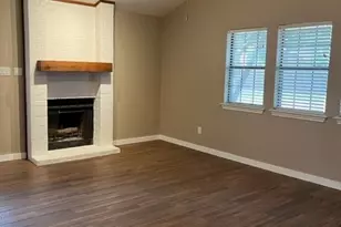 1112 Kathy Ln, Lewisville, TX 75067 - Photo 2