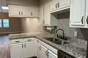 1112 Kathy Ln, Lewisville, TX 75067 - Photo 1