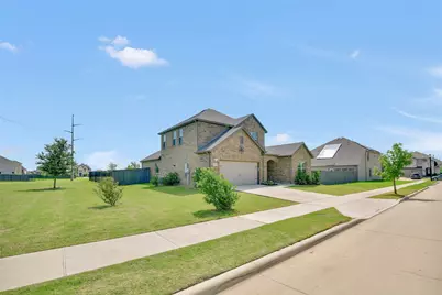 4310 Baneberry Court, Venus, TX 76084 - Photo 2