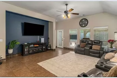 532 Darlington Trail, Fort Worth, TX 76131 - Photo 8