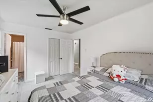 450 Price Dr, Lewisville, TX 75067 - Photo 14