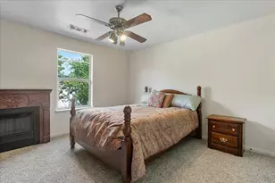 1106 Primrose Dr, Sanger, TX 76266 - Photo 10