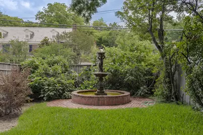400 W Denton Street, Ennis, TX 75119 - Photo 32