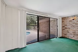 1305 Briarbrook Dr, DeSoto, TX 75115 - Photo 32