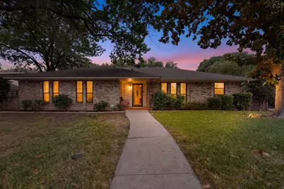1305 Briarbrook Drive, DeSoto, TX 75115 - Photo 2