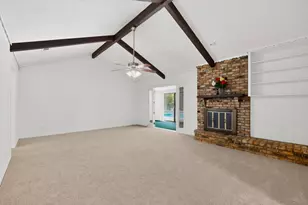 1305 Briarbrook Dr, DeSoto, TX 75115 - Photo 6