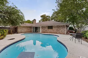 1305 Briarbrook Dr, DeSoto, TX 75115 - Photo 30