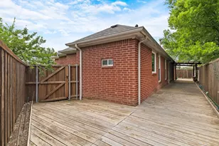 1131 Indy Ct, Irving, TX 75060 - Photo 38