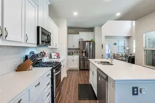 2177 Olivereta Dr, Little Elm, TX 75068 - Photo 4