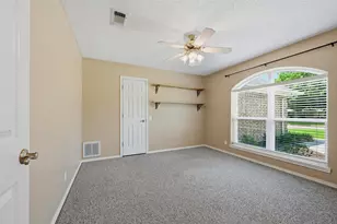 2502 Evelyn Rd, Whitesboro, TX 76273 - Photo 26