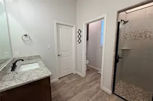 4007 Gallivant Dr, Granbury, TX 76049 - Photo 18