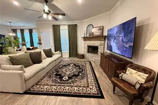 4007 Gallivant Dr, Granbury, TX 76049 - Photo 6