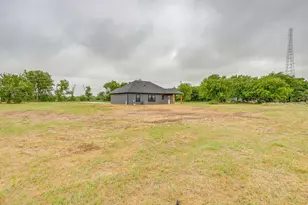 7904 County Rd 915, Joshua, TX 76058 - Photo 38