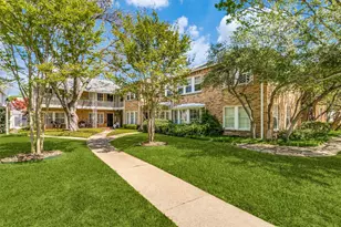 4558 Roland Ave, Highland Park, TX 75219 - Photo 2