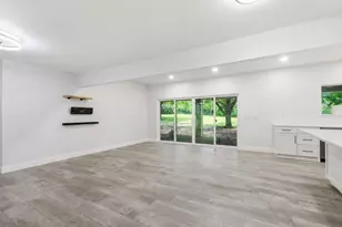 714 S Deerfield Cir, Arlington, TX 76015 - Photo 6