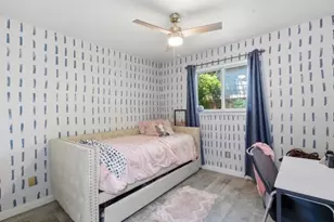 714 S Deerfield Cir, Arlington, TX 76015 - Photo 16