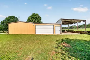 100 Green Meadows Cir, Springtown, TX 76082 - Photo 32