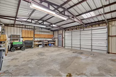 100 Green Meadows Circle, Springtown, TX 76082 - Photo 34