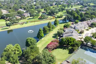 2954 Woodcroft Cir, Carrollton, TX 75006 - Photo 32