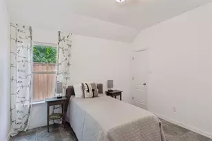 704 Water Garden Cir, Little Elm, TX 75068 - Photo 22
