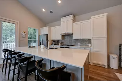 1028 Cavour Place, Dallas, TX 75204 - Photo 12