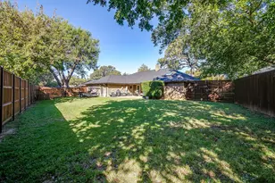 1026 Hazelwood Dr, Mansfield, TX 76063 - Photo 32