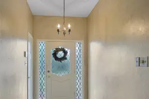 9233 Middle Glen Dr, Dallas, TX 75243 - Photo 2
