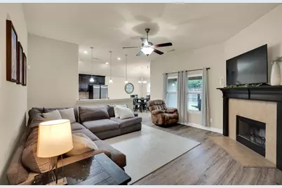 201 Winters Edge Drive, Red Oak, TX 75154 - Photo 8