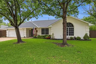 202 Colonial Heights, Sanger, TX 76266 - Photo 1